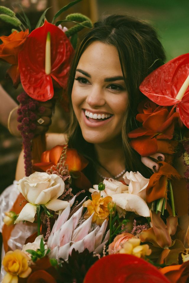 Featured photo from Warm Bronze Wedding