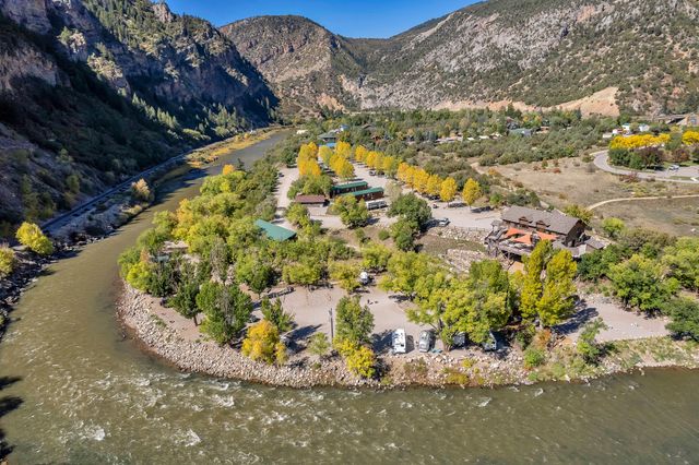 Featured photo from NO NAME - Westend Riverside Outdoor Space