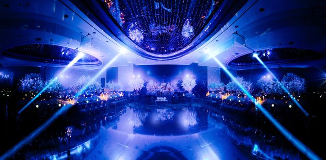 Featured photo from Captivating Nights Beneath the City Lights : The Art of NYC Weddings