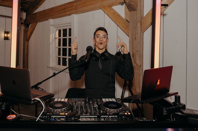 Featured photo from Breckenridge Barn Wedding