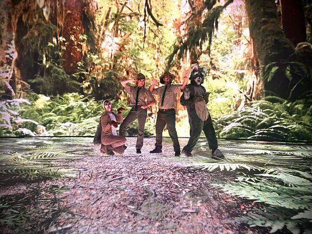 Featured photo from Inside This Fun Performance At The LA Auto Show