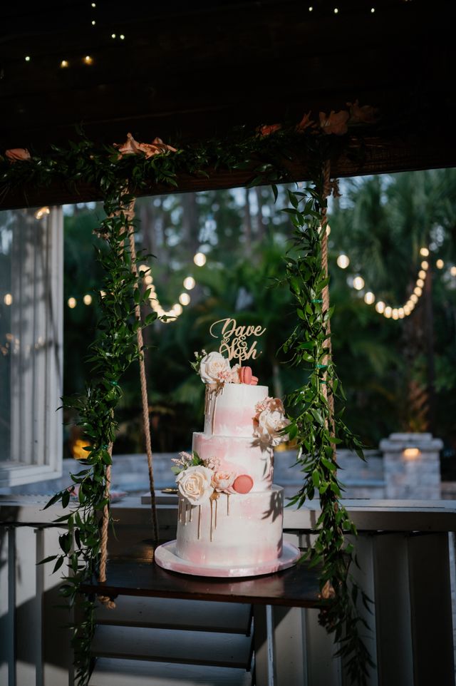 Featured photo from Island Vibe Rustic Wedding