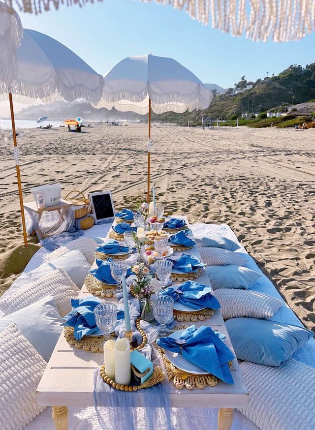 Featured photo from Corporate Luxury Picnic at the Beach in Los Angeles