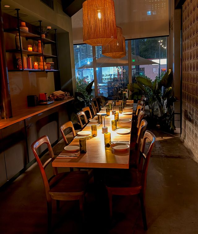 Featured photo from La Cueva