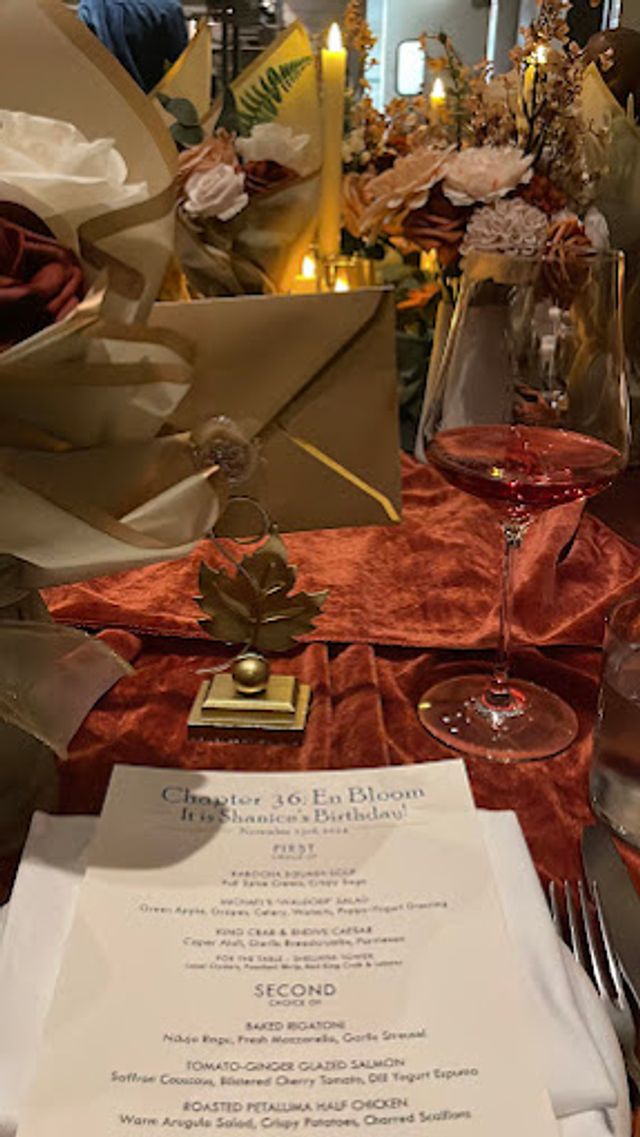 Featured photo from 36 En Bloom Dinner Party