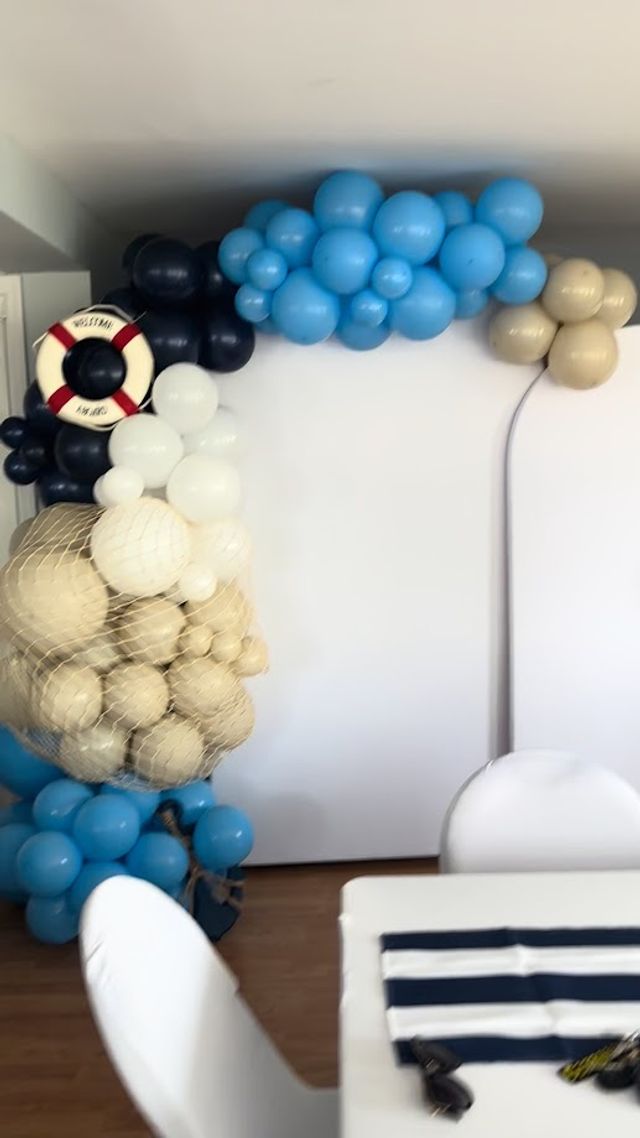 Featured photo from Throne Chair Rentals