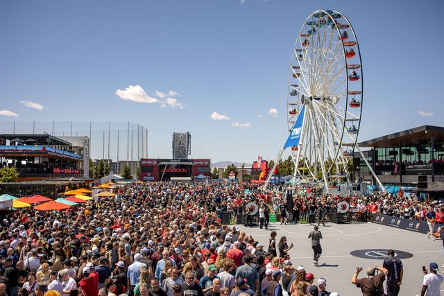 Featured photo from The Great Lawn