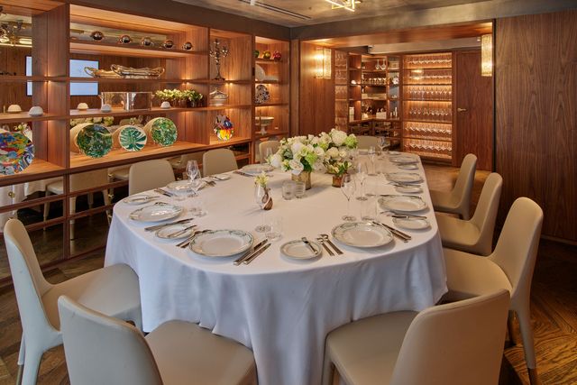 Featured photo from Le Vaisselier