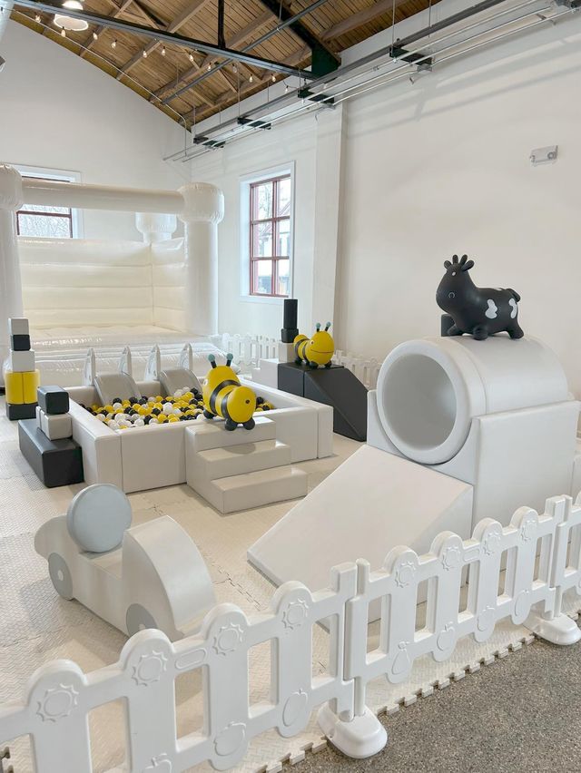 Featured photo from One Happy Dude