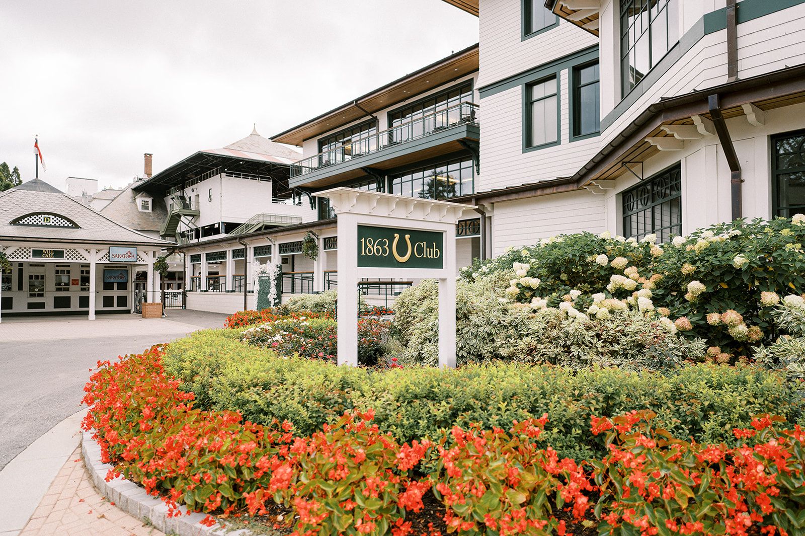 Take In This Gorgeous 1863 Club Wedding | 1863 Club