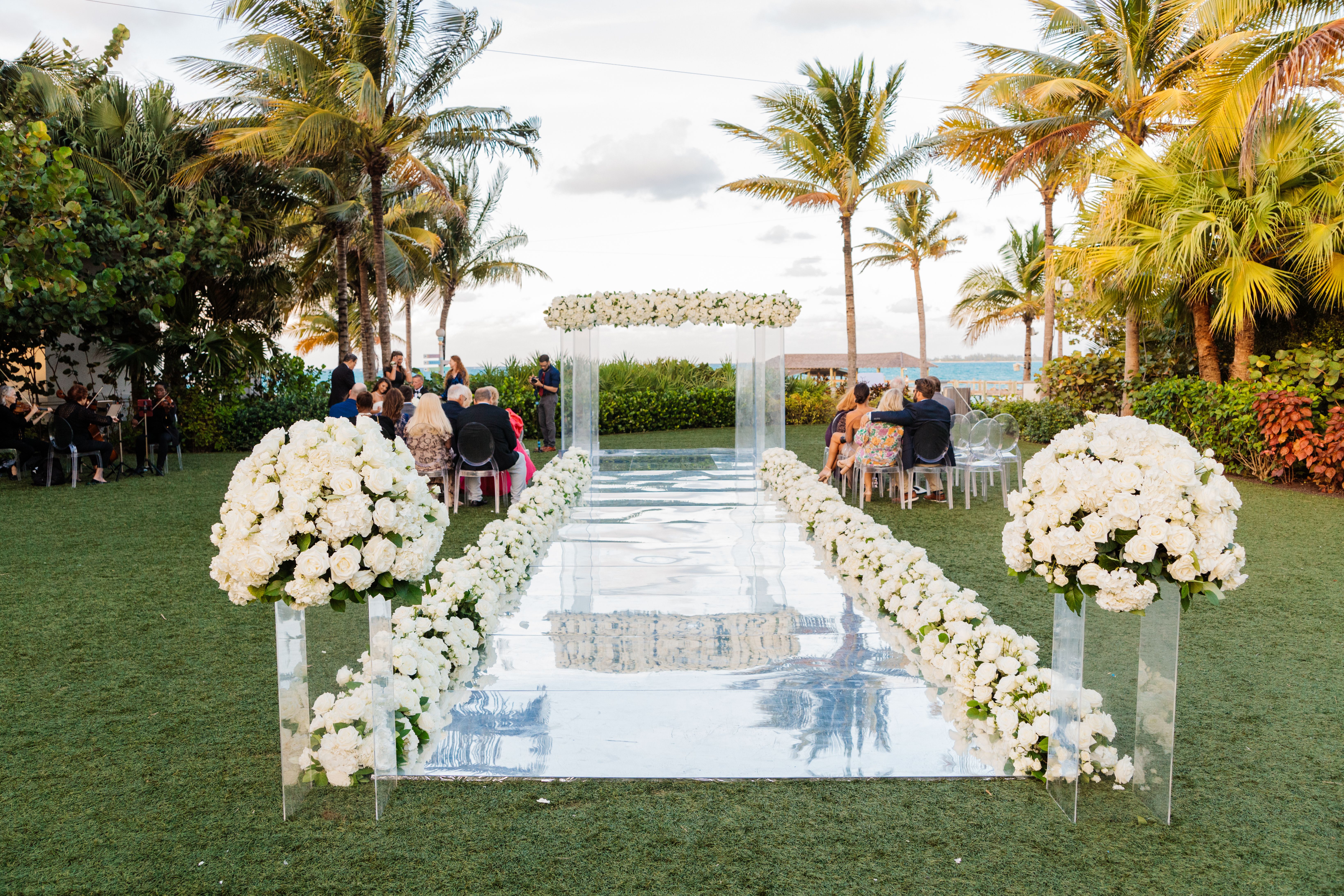 Ranunculus Dried Flower Cake Topper, Dried Bridal Bouquet for Weddings, image size:6550x4367