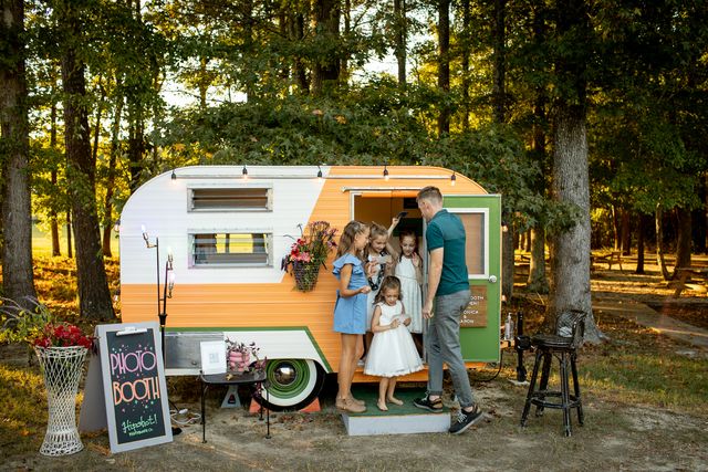 Featured photo from Veronica and Aaron's wedding