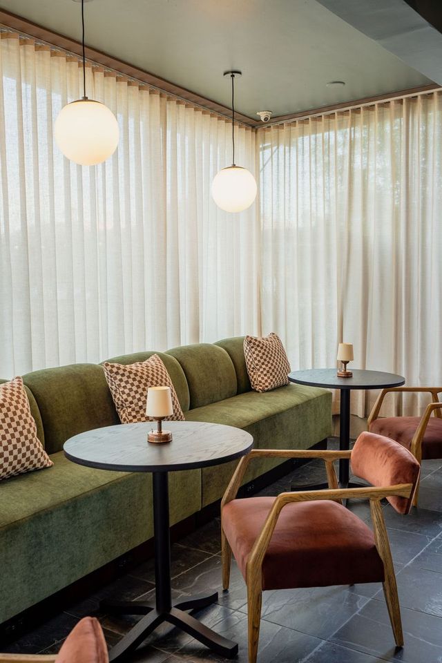 Featured photo from Lounge