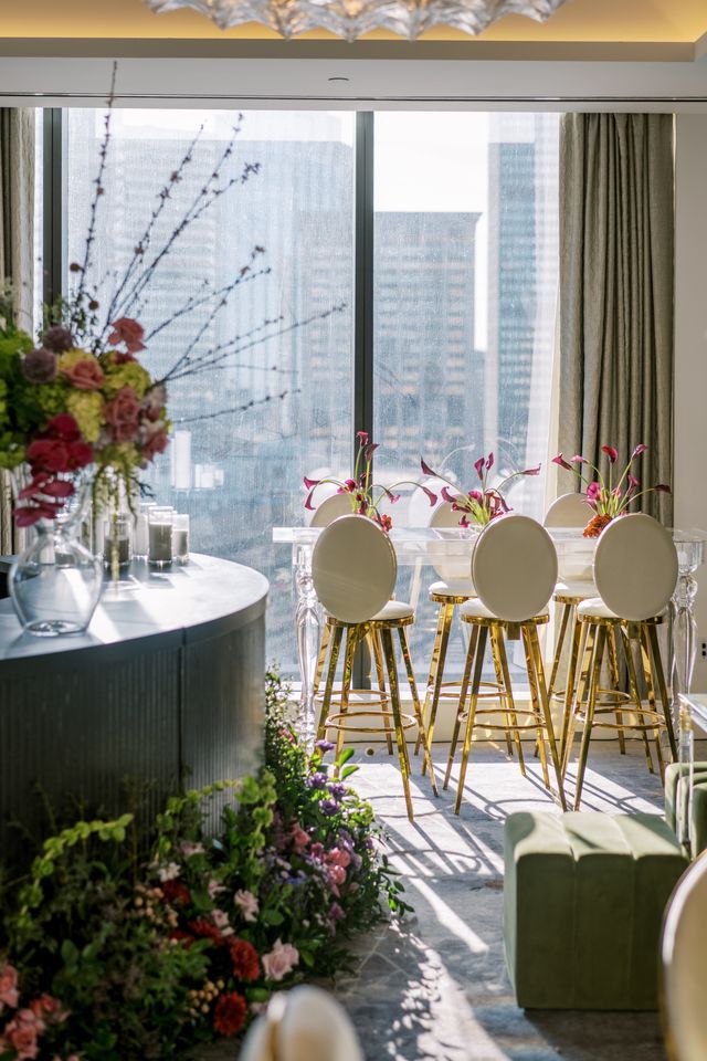 Featured photo from A Peek Inside the Stylish House of Dez Celebration at Raffles Boston