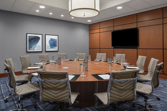 Featured photo from Chase Boardroom