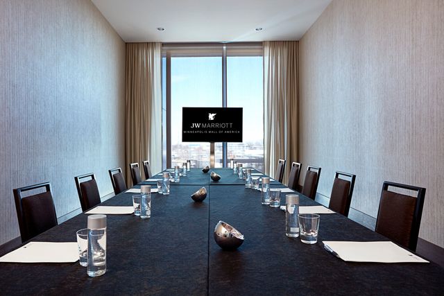 Featured photo from Emerald Meeting Room