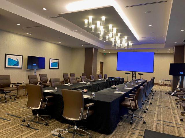 Featured photo from Sapphire Meeting Room