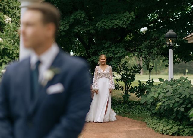 Featured photo from Blue & White Dreamy Country Club Wedding