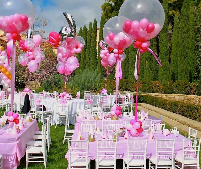 Featured photo from Revel In The Whimsy Of These Balloon Centerpieces by Balloon Celebrations