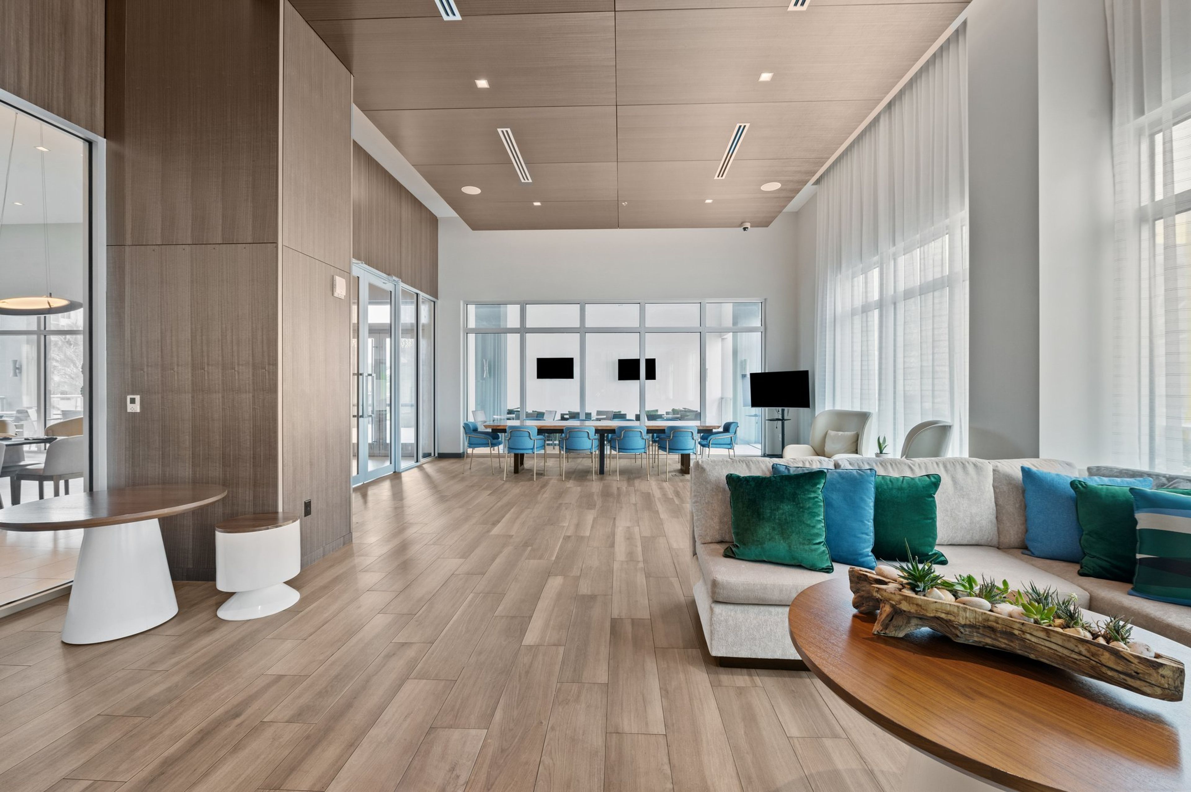 Social Hub, an event space at Marriott Fort Lauderdale Airport