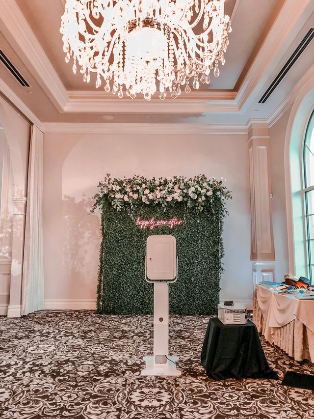 Featured photo from Lasso Wedding