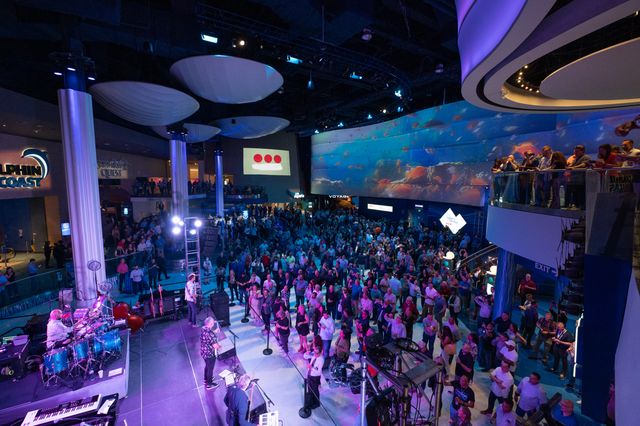 Featured photo from Full Aquarium Buyout