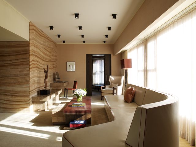 Featured photo from Roxy Penthouse & Terrace