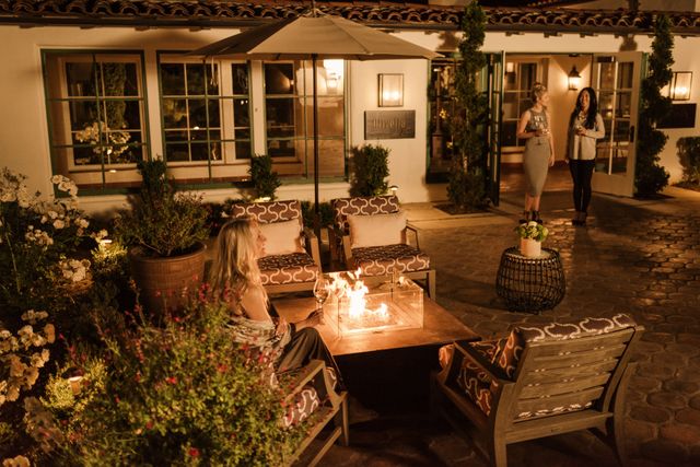 Featured photo from Wallace Neff Courtyard