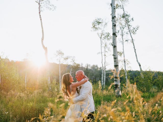 Featured photo from A Colorful Wedding In The Woods