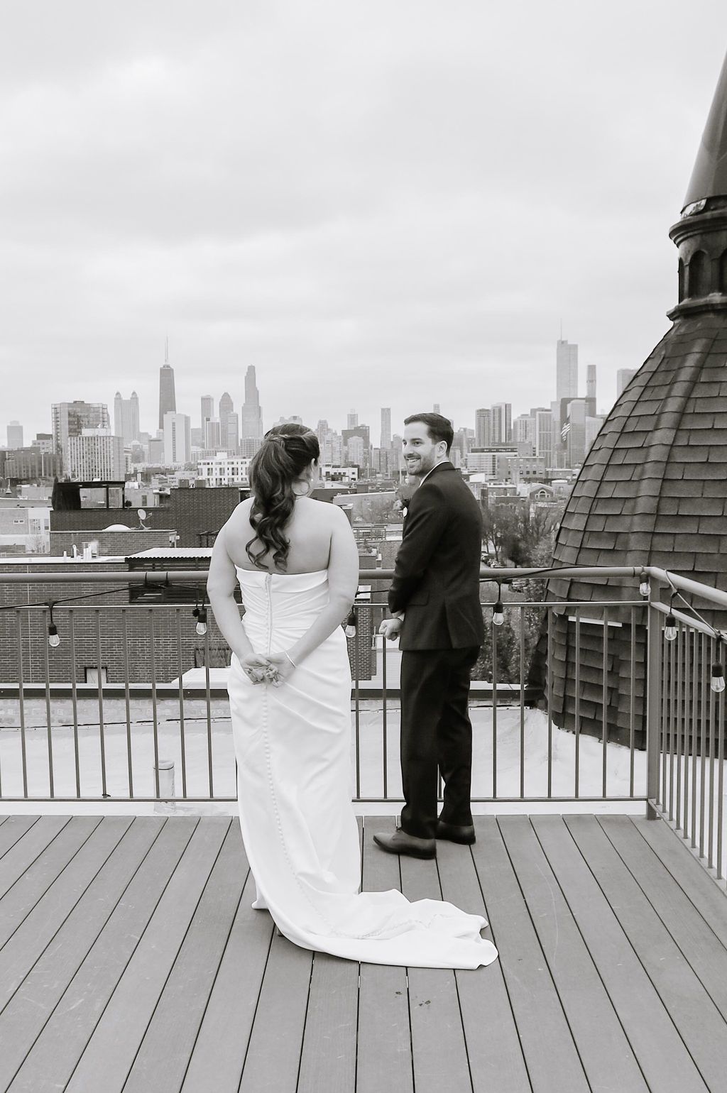 Alyson \u0026 Jason's Intimate Courthouse Wedding, San Diego | Lily \u0026 Lime, image size:1024x1540