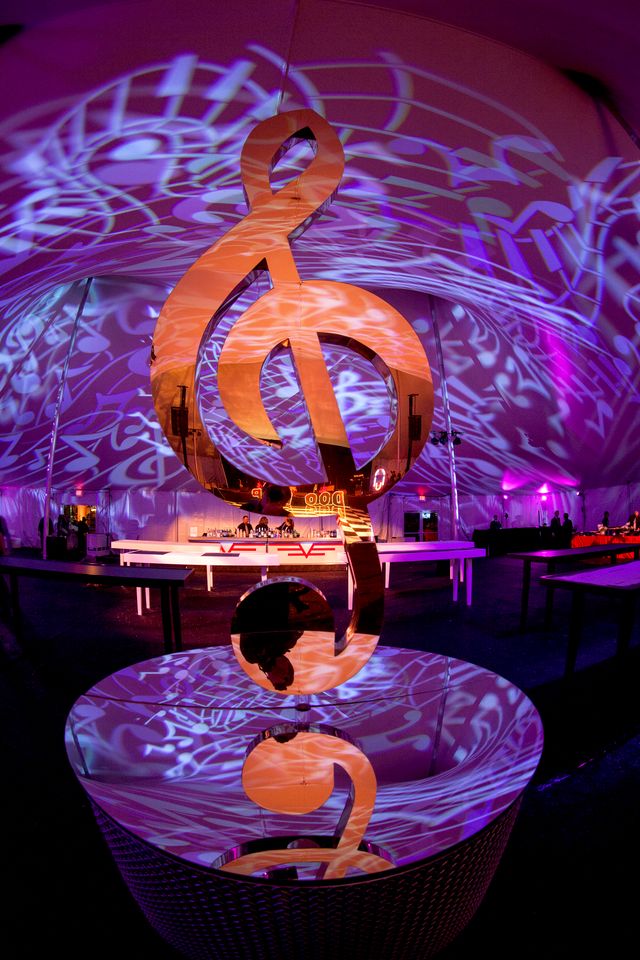 Featured photo from MIT 100 Years in Cambridge