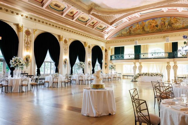 Featured photo from A Timeless Summer Wedding at Medinah Country Club