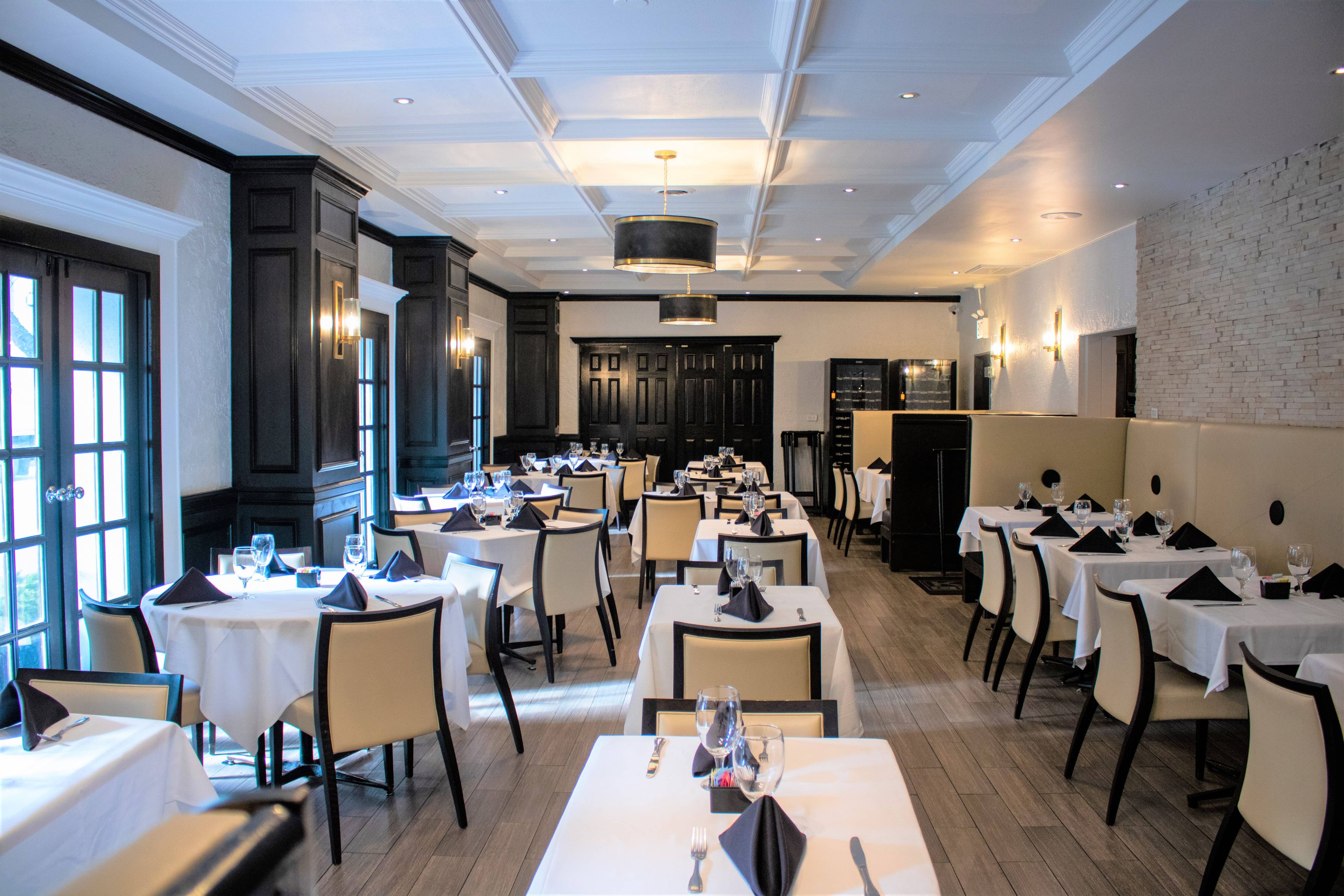 The Main Dining Room, an event space at Kinzie Chophouse