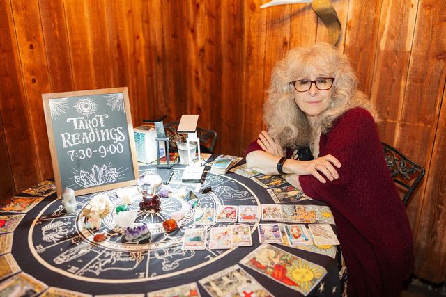 Featured photo from T & L's Wedding