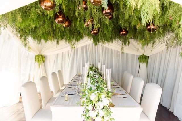 Featured photo from Safari Chic Dinner Party