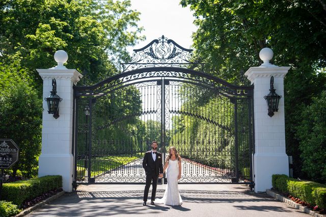 Featured photo from A Timeless & Luxurious Affair to Remember