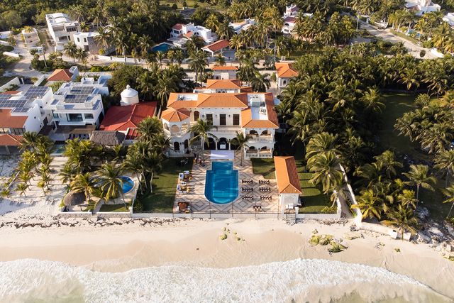 Featured photo from Cancun Destination Wedding