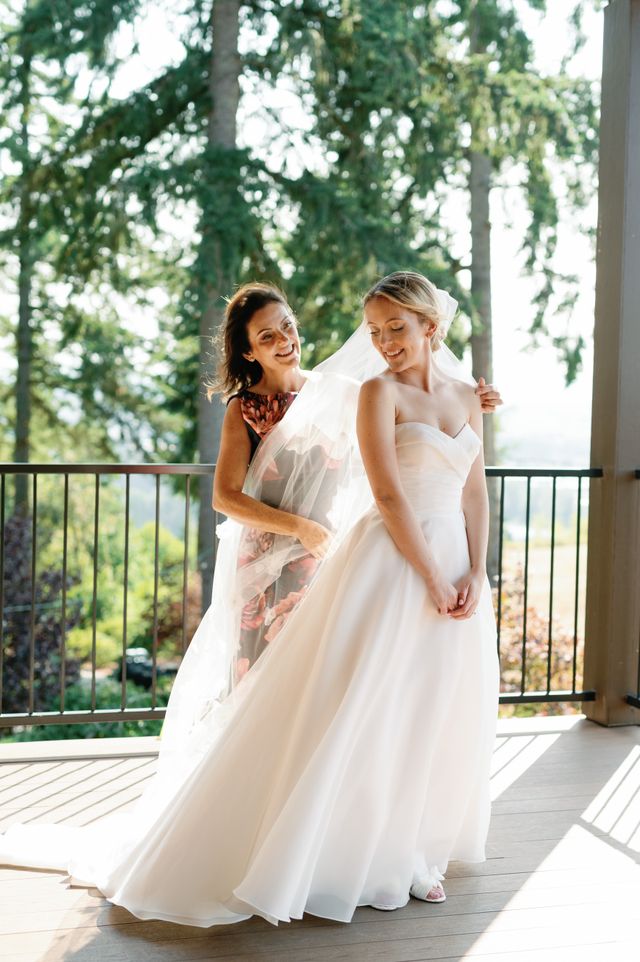 Featured photo from Allison & Shanahan