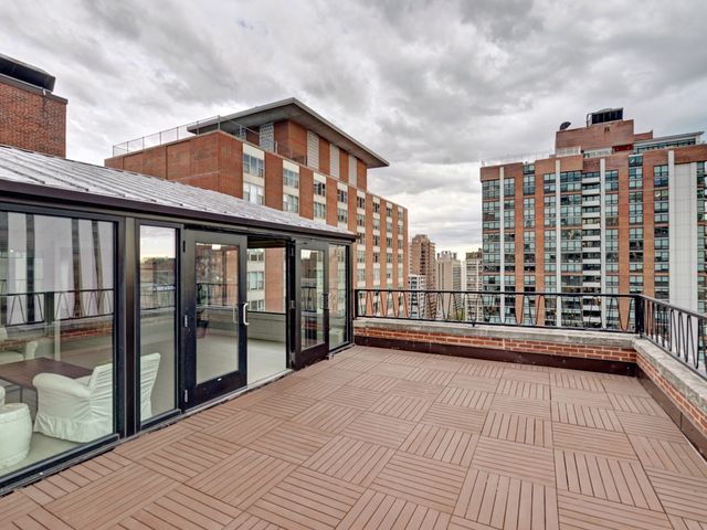 Featured photo from Astor Room 1