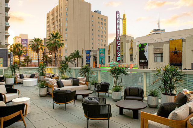 Featured photo from Hollywood Terrace