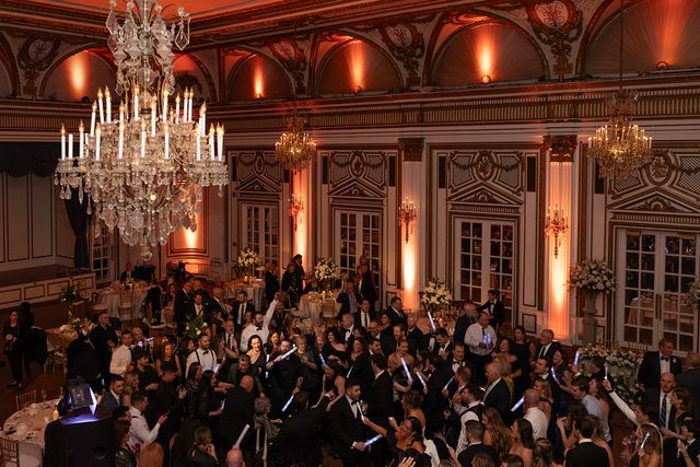 Featured photo from Step Into a Winter Wedding Framed by Historic Elegance in Boston