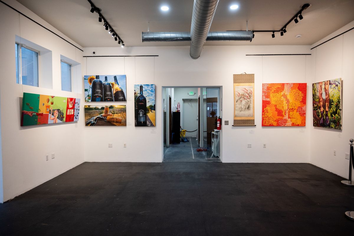 Rainy Days Gallery, photo 4