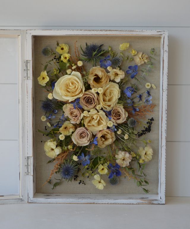 Featured photo from Flat Lay Bouquet Preservation