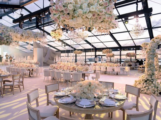 Featured photo from This Elegant Coastal Wedding at a Glass Pavilion in Florida Was Meant to Be