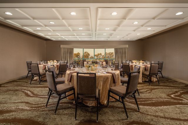 Featured photo from Ocean or Pacific Meeting Space