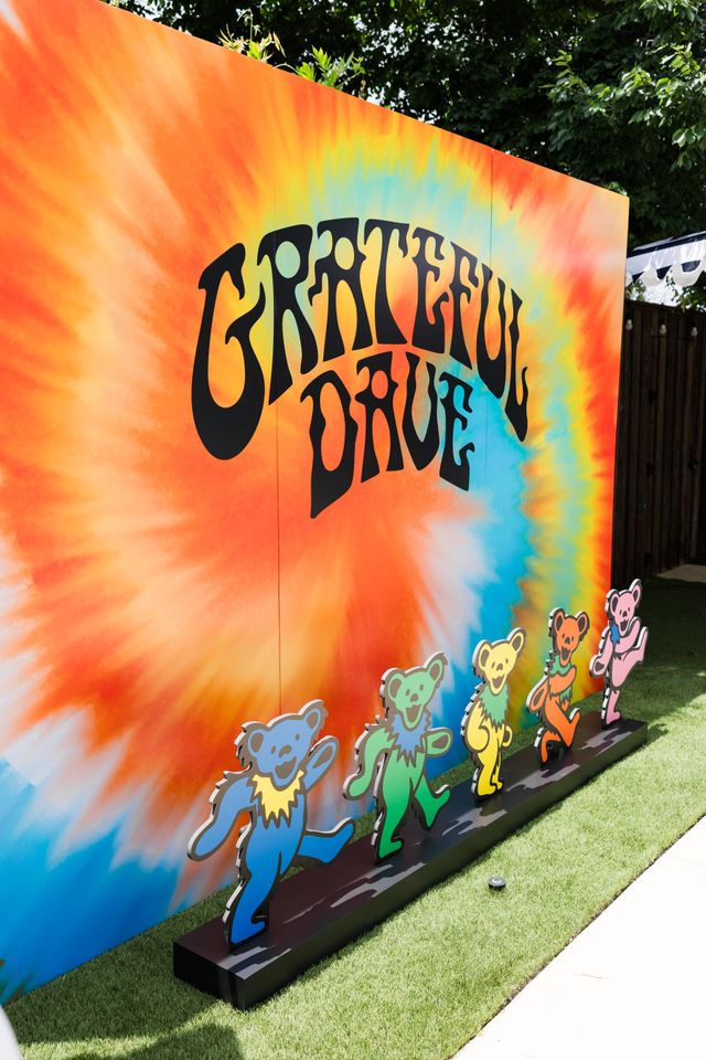 Featured photo from Grateful Dave