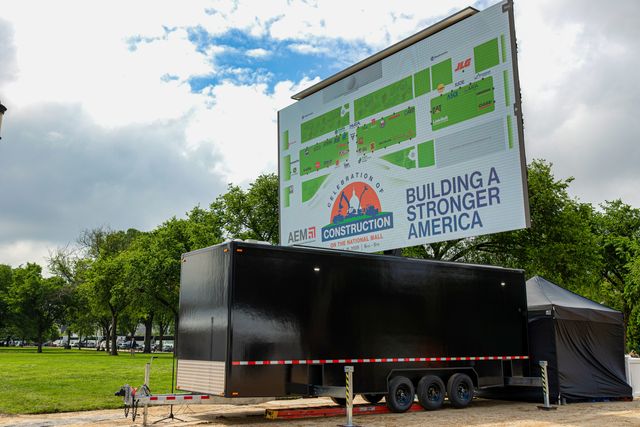 Featured photo from Step Into This Dynamic Construction Showcase with Interactive Exhibits and Innovation on the National Mall