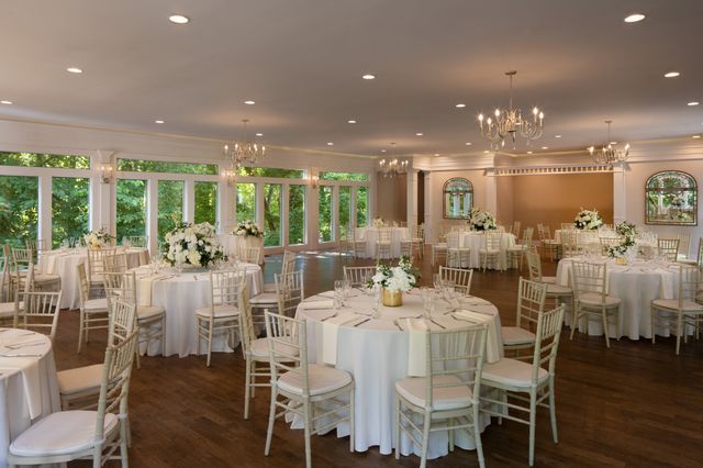Featured photo from Indoor Space