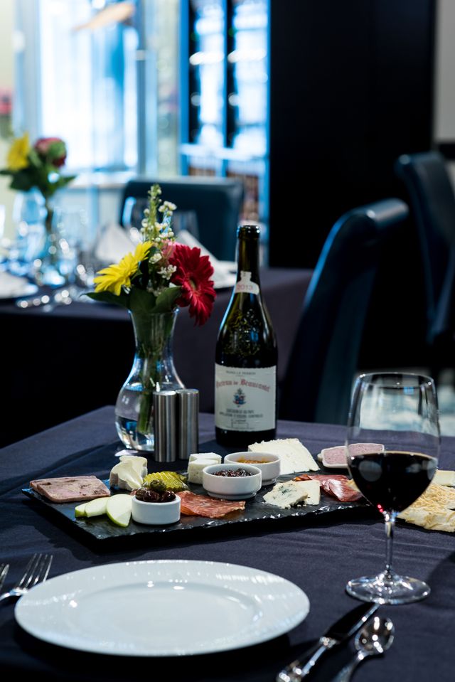 Featured photo from Reserve Room