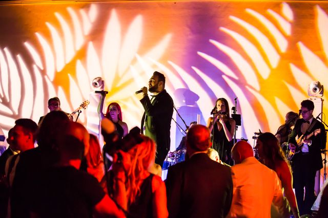 Featured photo from Outdoor Chic @ MAPS Backlot